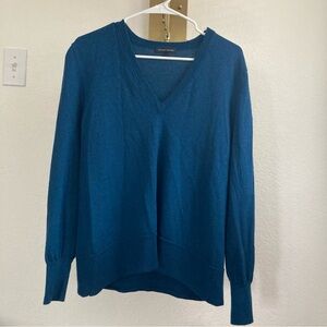 Universal Standard 100% Merino Wool V-Neck Sweater Teal Size Small Quiet Luxury